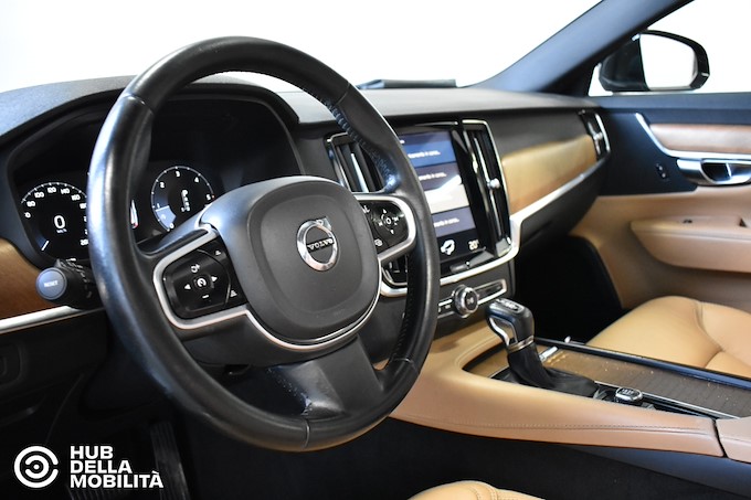 VOLVO V90 D5 AWD Geartronic Inscription